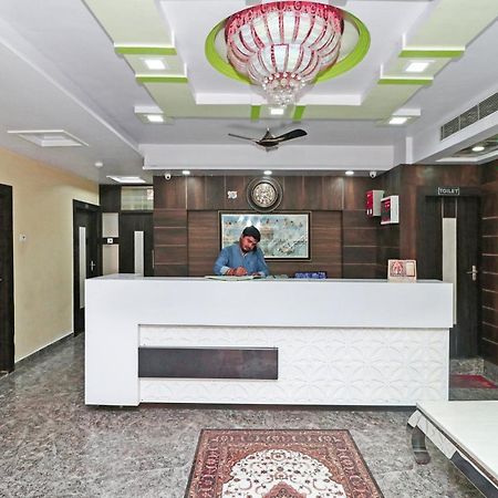 Oyo 15169 Hotel Rk Inn Lucknow Exterior photo